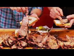how to cut a texas brisket like rudy s