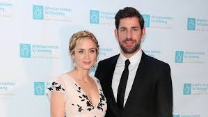 Today, news broke that emily blunt and john krasinski will star in their first movie together. John Krasinski Flew 6 000 Miles Every Weekend To Be With Emily Blunt Their Kids