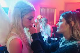 But in the same scene as her abortion procedure, she is then shown in an extravagant costume while skating at an ice rink. Euphoria Head Makeup Artist Shares Why You Ve Never Seen Makeup On Tv Like This Before Allure
