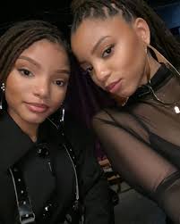 Official video for ungodly hour by chloe x halle. Chloe S Steamy Performance In Contrast To Her Sister Halle Has Some Fans Wondering If She Should Go Solo One Is Fire And One Is Ice