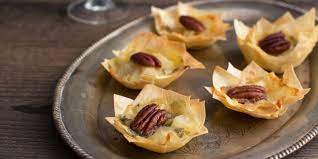 blue cheese filo bites with pears and pecan
