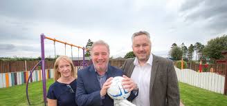 This is the profile site of the manager ally mccoist. Ally Mccoist Makes Special Visit To Quarriers Countryview Service