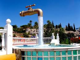 Modern Water Fountains That Reinvent