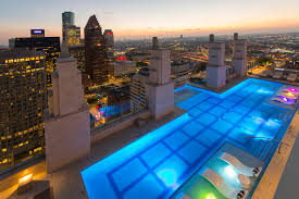 best luxury apartment pools in houston
