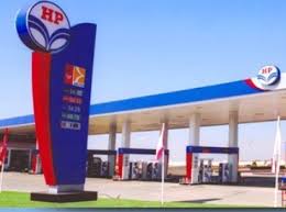 Oil Marketing Companies Slip 2 To 4 Hpcl Bpcl Hit 52