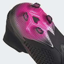 Agility wise the predator 20+ mutator provides a snug fit, albeit a thinner one than the previous edition. Adidas Predator Mutator 20 1 Fg Core Black Core Black Shock Pink Pro Keepers Line