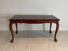 Vintage Queen Anne Coffee Table Rich