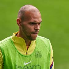 Denmark striker martin braithwaite has criticized uefa, european football's governing body, for forcing the players to play their euro 2020 match against finland on saturday after teammate. Martin Braithwaite Returns To Barcelona Training Barca Blaugranes