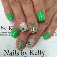Shades of green make a gorgeous marbled shamrock nail art design. Pin On Modish Nailarts