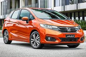 Honda jazz 1.5 v mt is a 5 seater hatchback car available at a price of ₱868,000. Ä'anh Gia Xe Honda Jazz 1 5v 2018 Dang Hatchback