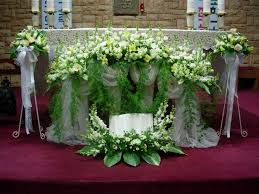 2016 agu 28 dekorasi rangkaian bunga area pemberkatan nikah dan rangkaian bunga pada kursi jemaat. Rangkaian Bunga Untuk Altar Gereja Info Lif Co Id