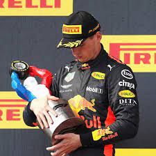 Gp francia 2021, ordine di arrivo. Oh My God They Were Teammates Max Verstappen Holding His Gorilla Trophy Like Max Verstappen French Grand Prix Max
