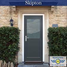 frosted glass skipton 1115mm blue