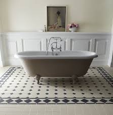 Inspiring Victorian Style Bathroom With