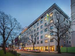 View deals for holiday inn berlin city west, including fully refundable rates with free cancellation. Hotels In Berlin City Centre Holiday Inn Express Berlin City Centre