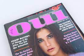 Lot - Magazine Assortment Featuring OUI Demi Moore Lot of Five