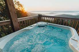 choosing the perfect hot tub cabin