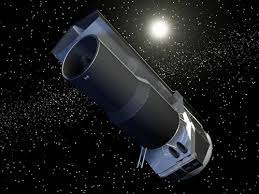 Telescopio Espacial Spitzer. Telescopio Espacial Spitzer Los telescopios  infrarrojos funcionan mejor en el espacio. ¿Por qué? Los objetos que son  aun un poquito calientes emiten energía infrarroja. De modo que tiene  sentido colocar un telescopio ...