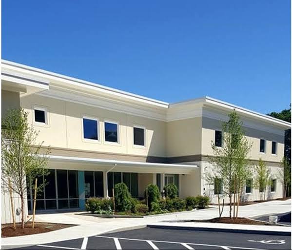 Mayor Jean Levesque Community Life Center - Salem for All Ages