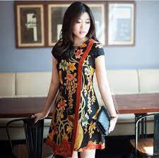 Namun dengan variasi seperi ini, membuat model dress batik terlihat lebih unik dan menjadi daya tarik yang kuat. Ajeng Widhi Ajeng W Profile Pinterest