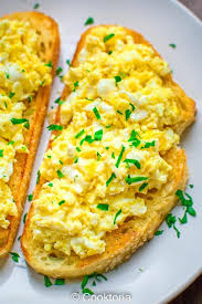 the best scrambled egg toast cooktoria