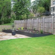 everedge adds depth to gardens with