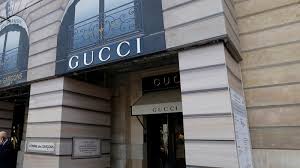 Gucci App Gucci Now Allows People To Try On Its Shoes