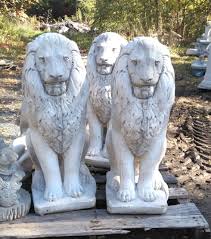 Lion Outdoor Ornaments Statues For