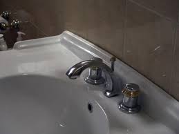 how to replace a leaky bathroom faucet