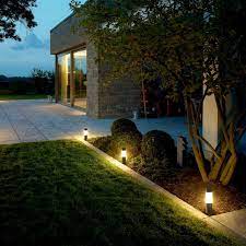 garden luminaire with earth spike