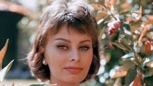 Sofia loren deliu and p/insp. Sophia Loren Was Macht Italiens Filmikone Heute Intouch