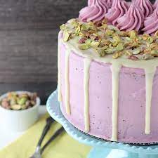 https://beyondfrosting.com/blueberry-pistachio-layer-cake/ gambar png