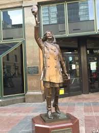 The statue was unveiled in minneapolis, where the mary tyler moore show takes place. Minneapolis Mn Mary Tyler Moore Statue