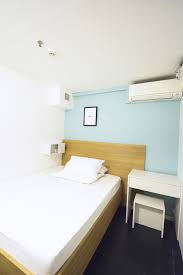singapore budget hostels perfect for