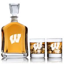 engraved wisconsin badgers