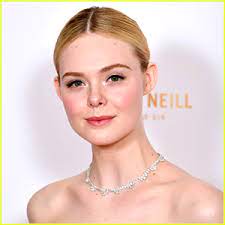 elle fanning photos news videos and