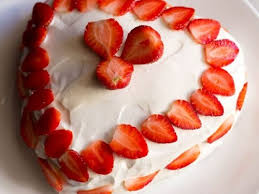 strawberry cake recipe eggless