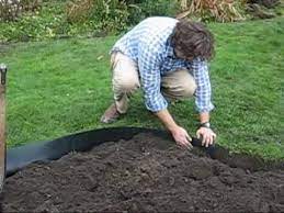 How To Install Plastic Lawn Edging 9