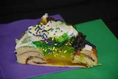 What flavor is a traditional king cake?