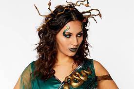 Diy costume | greek goddess toga dress & half crown. Perfecting Your Medusa Costume For Halloween Party Delights Blog