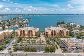 condos in st pete beach fl