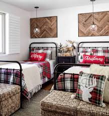 christmas themed bedroom for cabin