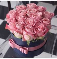 Разполагаме с над 30 вида луксозни кутии, в които аранжираме рози, зеленина, лалета, пролетни цветя, орхидеи, букви от рози, надписи о. Priznah Otrazyat Ochevidno Cvetya Rozi V Kutiya Zadar Sunnyhome Com