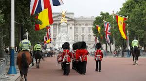 Buckingham palace, palace and london residence of the british sovereign. Buckingham Palace Gala De