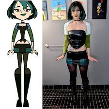 Self] A side by side cosplay as Gwen from Total Drama Island : r/cosplay