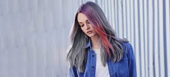 Give yourself an edgy appeal with icy highlights; Ladies It S Time To Light Up Your Llife With Hair Highlights Bewakoof Blog