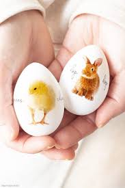 Next, use pastel paint pens to draw eggs. Decorating Brown Easter Eggs Modern Glam Holidays