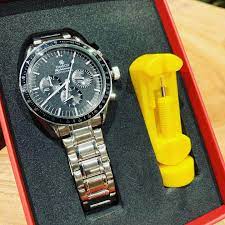 Omeco] The Literal Yakuza Watch Brand! : r/Watches