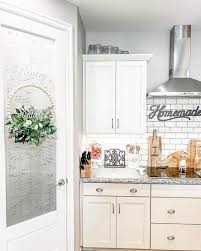 17 Frosted Glass Pantry Doors For A