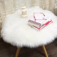 6 cute and fluffy rugs for your home
